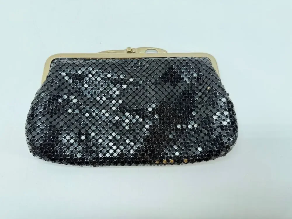 Vintage Whiting & Davis Black Metal Mesh Coin Purse Kiss Lock Clutch Hong Kong